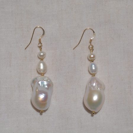 Aros Popa Pearl Chocker
